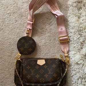 LV Multi Pochette Pink